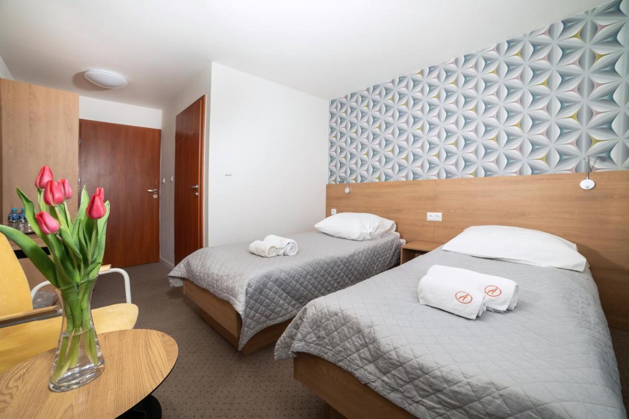 Hotel Angie Пущиково Экстерьер фото